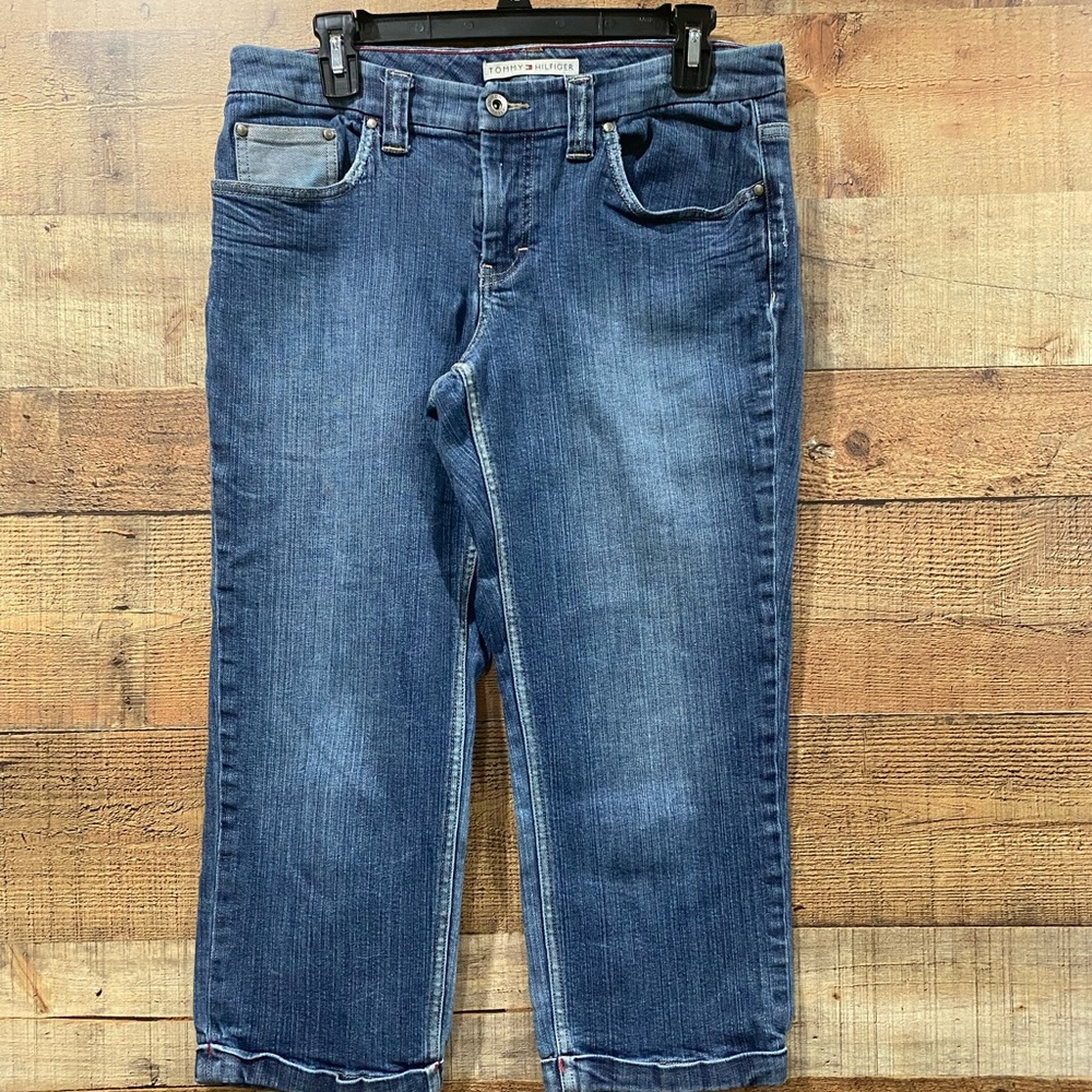Tommy Hilfiger Cuffed Denim Capris Size 8